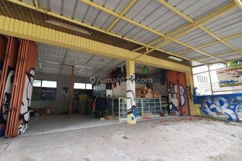 Ruko di Cihampelas, Bandung 150 m Bagus SHM