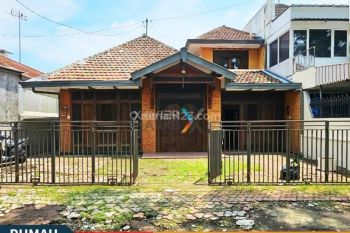 Rumah Usaha di Jalan Gunung - Gunung, Oro-oro Dowo, Klojen, Malang