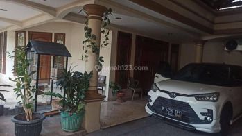 Rumah Cantik Rawamangun tenang, aman, nyaman, Siap Huni !