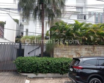 Rumah dijual di kebayoran baru jakarta selatan jl cibeber 1