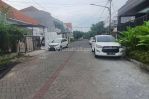 thumbnail-xyauf-rumah-manyar-tirtomoyo-hitung-tanah-row-3-mobil-1