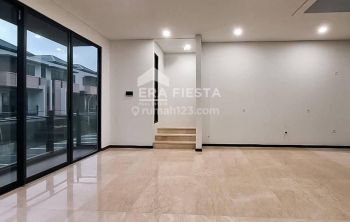 Baru Serah Terima Rumah Baru di The Zora Bsd Tangerang