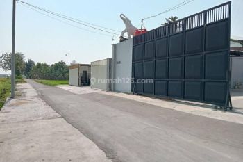 Gudang Siap Pakai Akses Countainer Solo