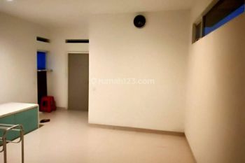 Rumah Bagus Unfurnished SHM di Turangga , Bandung