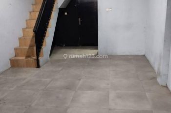 Ruko 2 Lantai Strategis di Cimahi Tengah