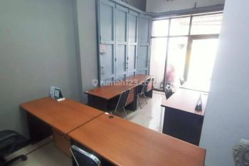Ruang Kantor Dan Ruang Usaha Bulanan Strategis Moh Toha Bandung