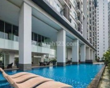 Apartment The Breeze Tower Plaza Bintaro. Studio, Strategis, Cozy