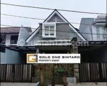 Rumah Minimalis Dua Lantai di Rempoa Jakarta Selatab