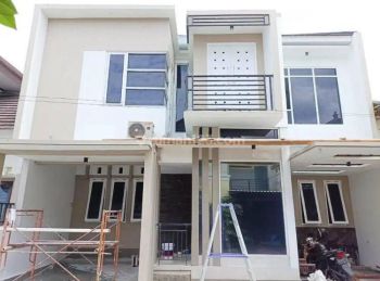 Rumah Bagus Dekat Pakuwon Mall Dan Kampus Ugm Yogyakarta