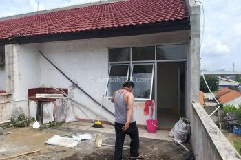 Disewakan Ruko 3 Lantai Depan Ateja Gadobangkong