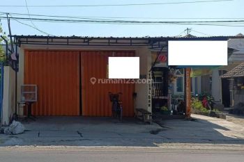 Di SEWAKAN RUKO STRATEGIS