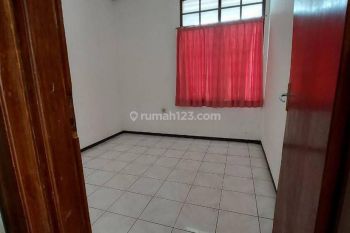 Rumah Bagus Siap Huni 2 Lantai Strategis Di Kelapa Gading Jakarta Utara R1738