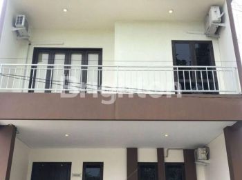Rumah kawasan grand mahakam cocok untuk kantor