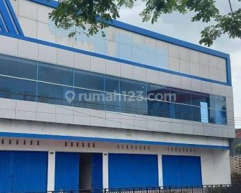 Disewakan Ruko gedung di Pinggir Ring Road Selatan Yogyakarta