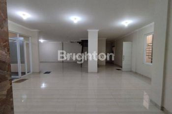 Mayjend Sungkono  Surabaya. SHM bangunan baru