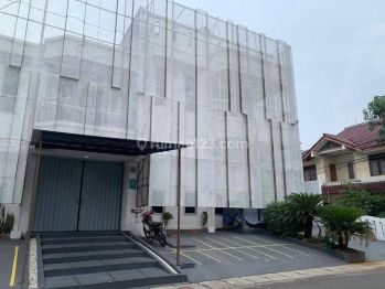Rumah di Perum Gading Cipta Residence lt 252 m2 Harga Negotiable