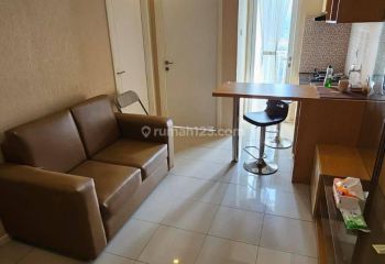 Sewa apartemen  Parahyangan Residence 2 BR terawat
