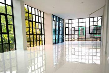 Ruko Strategis Lokasi Komersil Dekat Darmokali, Kampus Widya Mandala Surabaya