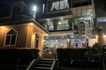 Dijual Murah Rumah Lux Full Furnished View Danau Area Kota Baru Parahyangan