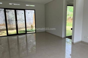 Dijual Rumah Baru Minimalis Modern di Dago Resort