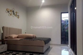 DIJUAL RUMAH MEWAH BAGUS BRANDNEW CLUSTER VILLA GUNUNG LESTARI JOMBANG BINTARO