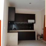 thumbnail-strategis-rumah-siap-huni-di-hasan-saputra-bandung-268m4-3