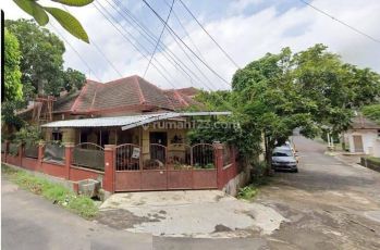 Rumah Bukit Megah, Bukit Sari