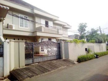 Rumah Bagus Di Gelatik, Bintaro Jaya Sektor 2