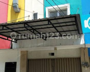 Ruko 2 Lantai Ramai Pasti Ramai Utk Usaha di Duta Bumi 6763 Rc