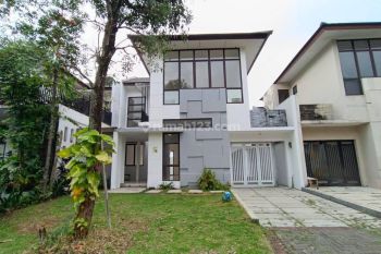RUMAH FULL FURNISHED 2 LANTAI DI CLUSTER GRAHA ESTETIKA DAMAI DI SEKITAR JL DAN