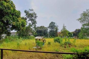 Pabrik di pinggir tole iskandar raya