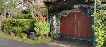 Rumah di Jl Puputan Dekat Lapangan Renon