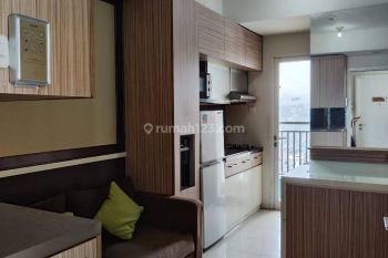Apartemen Disewa 2 Bedroom di Landmark Residence