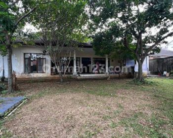 Dijual Rumah lama Hitung Tanah di Jagakarsa