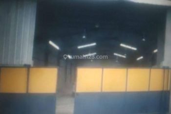 Gudang bagus siap pakai dikavling dpr cipondoh tangerang banten