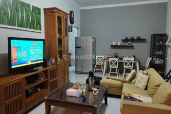 Rumah Dijual Cantik Terawat Area Strategis Buahbatu Bandung Kota