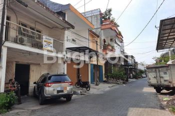 GUDANG & KANTOR DI PECINAN KALIKUPING SEMARANG