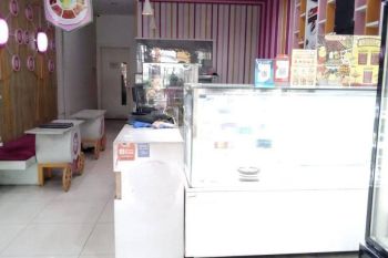 Ruko 4.5 lantai di lokas ramai@ Ciputat tangerang selatan