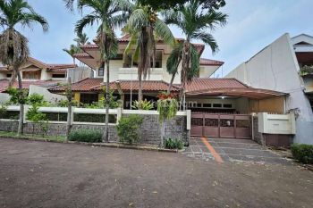 Rumah 2 Lantai Bagus di Bintaro, Tangerang Selatan