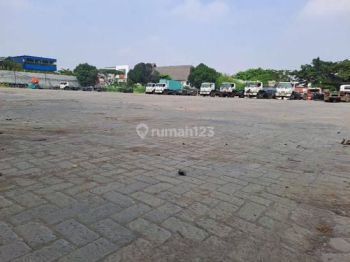 Sewa Murah 40 rb/ mtr Tanah 9532 m² Strategis Dekat Pelabuhan di JL Yos Sudarso