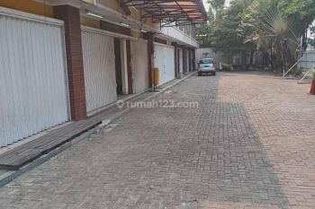 Dijual Komplek Ruko 6 Unit di Tb.simatupang, Jakarta Selatan