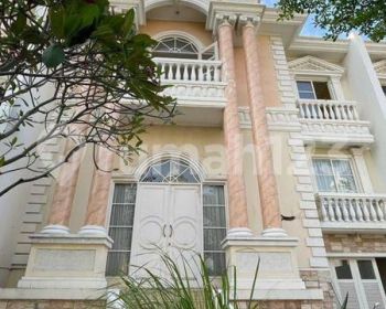 Rumah luas bangunan 195m2 2,5 lantai 4 kamar tidur Bagus di Layar permai pantai