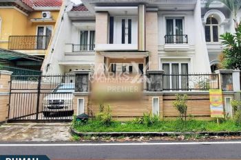 Rumah 2 Lantai Bersih Terawat Dekat Kampus di Puncak Borobudur