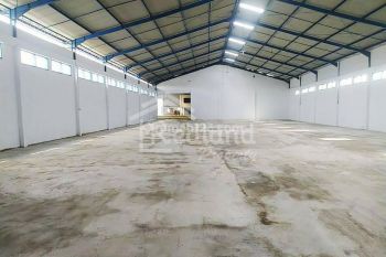 Gudang di Slamet Riyadi , Kartosura Sukoharjo Si Vn Me 5853