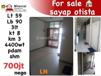 Rumah 3 lantai harga BU lokasi di sayap Otista