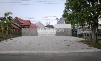 TANAH SUDAH BERPAVING SIDOSERMO PDK SURABAYA