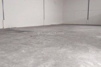 Gudang Strategis Akses Kontainer Jalan Terusan Kopo Bandung