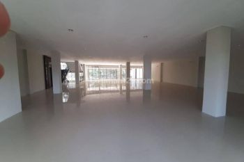 Disewakan Gedung Setiabudi Bangunan Baru Siap Pakai