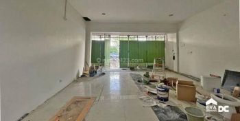 Ruko Siap Pakai Dekat Stasiun Poncol di Hadanudin Semarang Utara