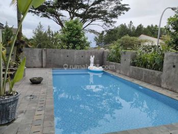 Disewakan villa bagus di sentul city bagus bersih